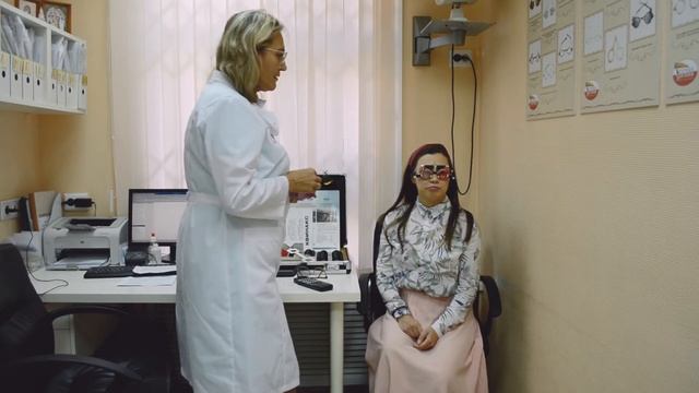 Как подобрать контактные линзы? Рассказывает оптометрист оптики «Точка Зрения»? смотреть онлайн