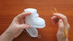 Вязание.Ажурные пинетки