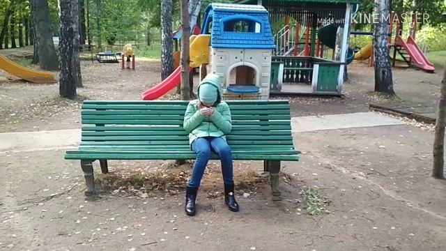 Бабушка и внук на улице смотреть онлайн