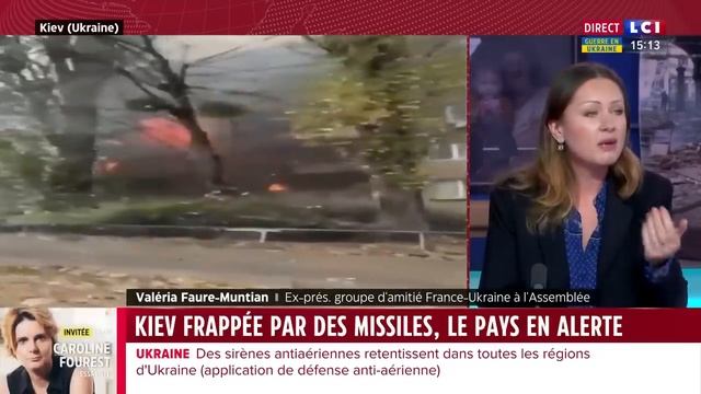 Kiev touchée par des frappes russes, comme Lviv et Kharkiv смотреть онлайн