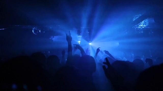 Видео танцы ночной клуб смотреть онлайн