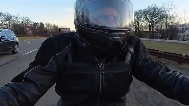 WHO'S FASTER❗️road Glide 107 Stage 2 Vs Low Rider St 117 Stock#harleydavidson#roadglide #lowriderst