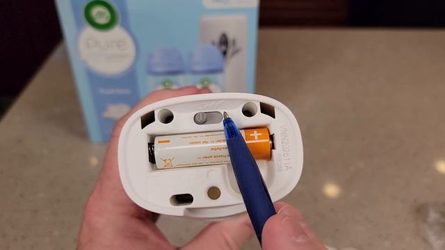 Air Wick Automatic Air Freshener Spray Kit Review & How To Setup , Adjust Timer смотреть онлайн