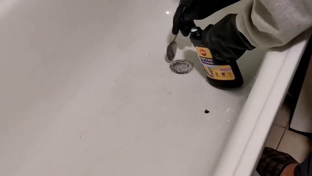 Устраняем засор в ванной за 3 мин! Это не реклама! Честный отзыв! смотреть онлайн