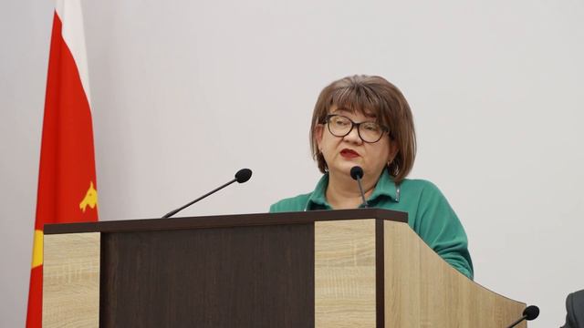 14 декабря в администрации Каневского района обсудили вопросы безопасности на новогодних праздниках смотреть онлайн