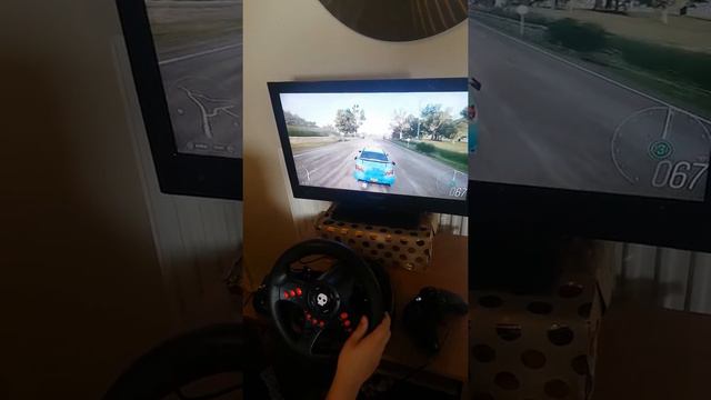 Forza 4 video with the new numskull steering wheel смотреть онлайн