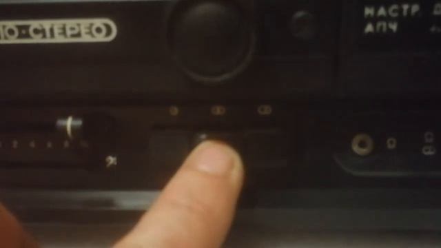 Радиоприёмник "Ленинград-010-стерео".высшего класса.c FM смотреть онлайн