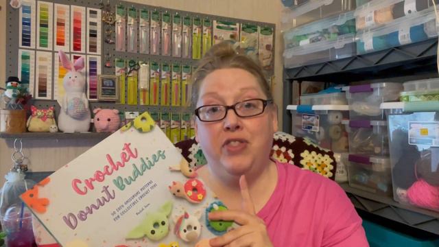 Crochet Podcast #38—Finished Objects, WIPs & A Huge Show and Tell смотреть онлайн