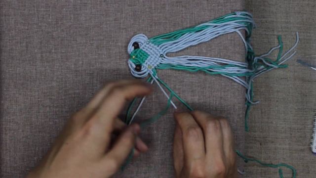 Плетём китайскую золотую рыбку смотреть онлайн