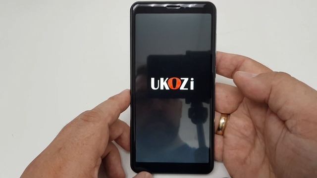 ARK UKOZI U5 light spots under display / светлые пятна под экраном смотреть онлайн