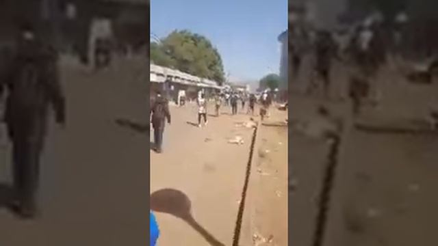 En direct de la marche du FSD à Bamako смотреть онлайн