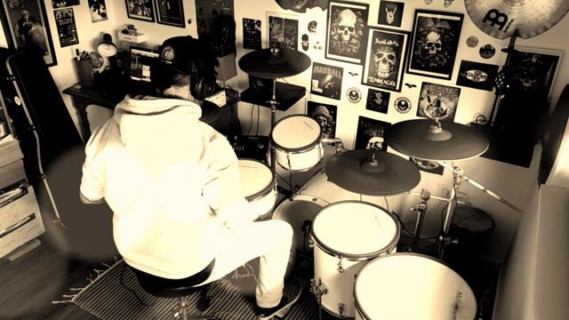 ASFALTO - DÍAS DE ESCUELA (DRUM COVER) a mi pequeña NAHIA... 🙌🏽😍🖤😍🙌🏽 смотреть онлайн