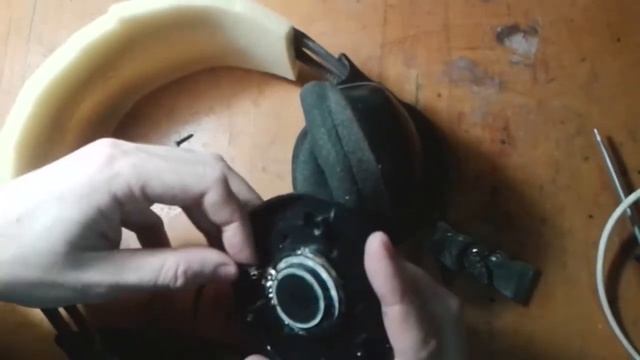 Как разобрать и отремонтировать наушники смотреть онлайн