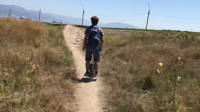 Катаемся по Новороссийску на моноколесе 15.08.2019 смотреть онлайн