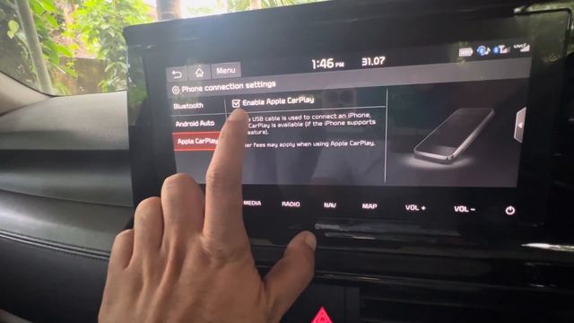 Setting Up Apple Car Play.            #carplay#kia#kiaseltos