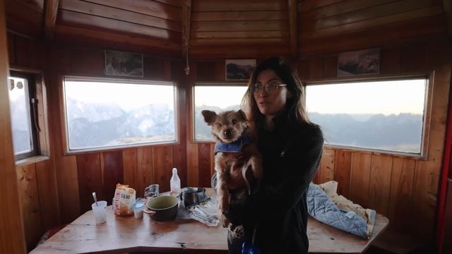 BEST Dolomites Hike With FREE Secluded Cabin | Trekking Italy смотреть онлайн