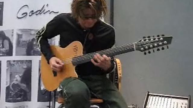 Matthew Von Doran Plays "Godin/A-11" смотреть онлайн