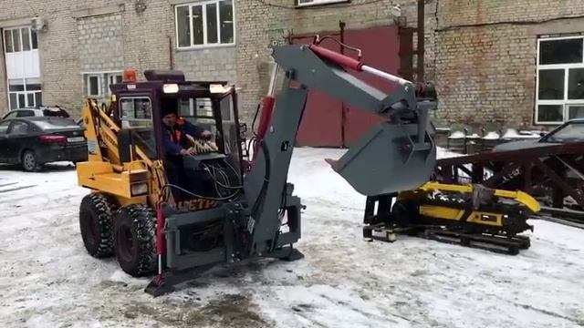 Экскаватор на погрузчик МКСМ,Bobcat смотреть онлайн
