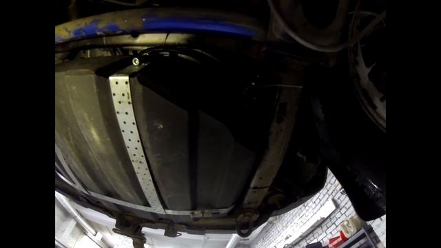 Дополнительный топливный бак 