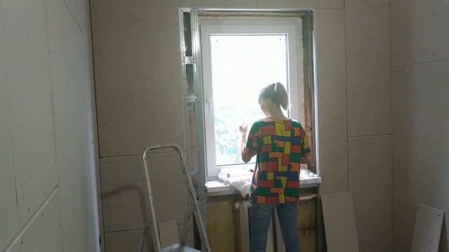 #2 Ремонт частного деревянного дома своими руками. Каркас из гипсокартона, попытка с откосами смотреть онлайн