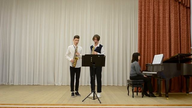 Ансамбль саксофонистов Жоглик Станислав - Рютин Тимофей "The Entertainer" смотреть онлайн