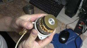 электродвигатель ДКАМ 1,8-4, от катушечного магнитофона.