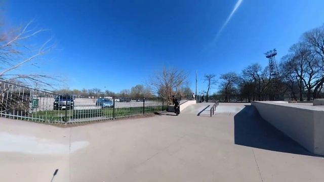 Thrilling EUC Electric Unicycle Tricks, Crash & Fails at Wilson Skatepark! | Begode T4 смотреть онлайн