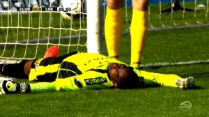 ФУТБОЛИСТЫ КОТОРЫЕ ЧУТЬ НЕ УМЕРЛИ НА ПОЛЕ