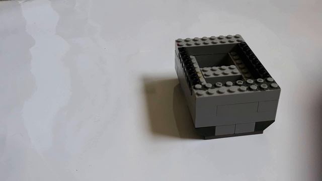лодка из Lego из хоррор игры IRON LUNG смотреть онлайн