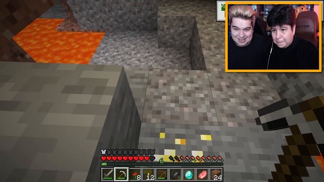 МОЯ МАМА ВПЕРВЫЕ НАШЛА АЛМАЗЫ В МАЙНКРАФТ! смотреть онлайн