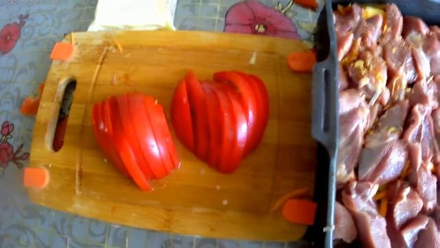 ИНДЕЙКА С КАРТОФЕЛЕМ ПОД СЫРОМ В ДУХОВКЕ смотреть онлайн