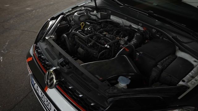 Стильный, спортивный — городской TCR : GOLF GTI || Чабанов | Huragan смотреть онлайн