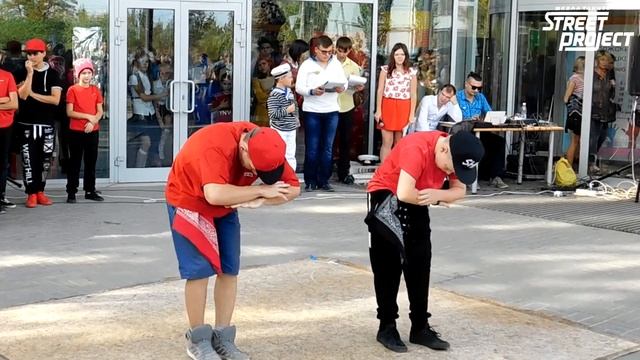 POPPING, Дмитрий Мишин и Ваня Лайков, 01/09/2015 | STREET PROJECT | ВОЛЖСКИЙ смотреть онлайн