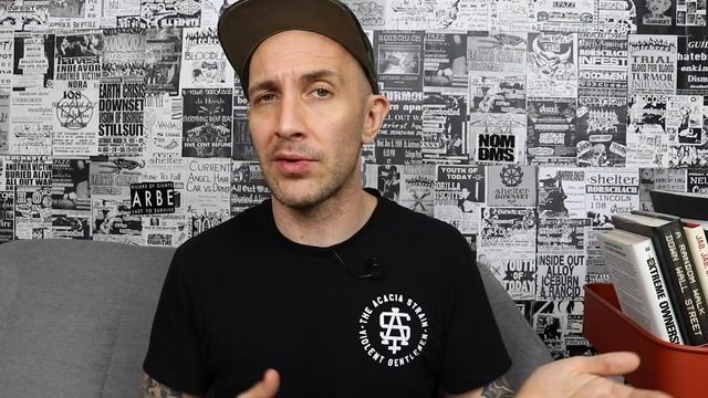 GETTING PUNCHED, MR. TRAPT'S MELTDOWN & MY FAVORITE SHOWS | Viewer comments 015 смотреть онлайн