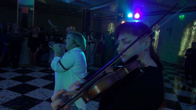 Lindsey Stirling "Shatter Me" смотреть онлайн