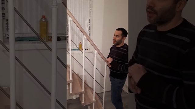 Фабрика Ясень. Отзыв от клиента. Монтаж лестницы № 2. смотреть онлайн