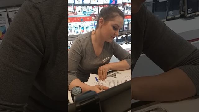 Как обманывают покупателей в салонах МТС смотреть онлайн