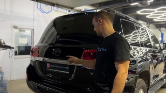 Из дореста TOYOTA LAND CRUISER 200 в рест смотреть онлайн