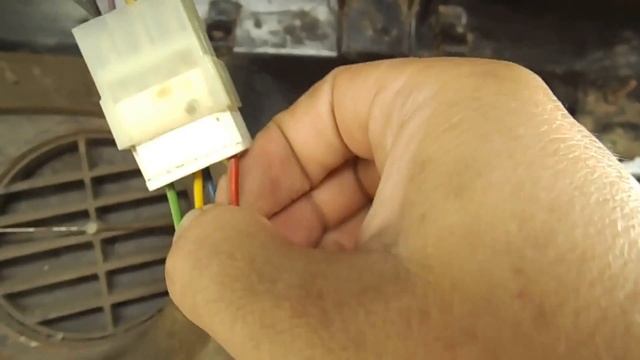 мтз 82.1мотор редуктор стеклоочистителя  как сэкономить,подключить