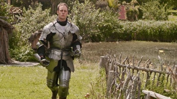 Showing off video game cosmetics - Poser