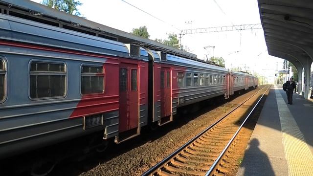 ЭД4М-0226 сообщением Фрязево - Москва (Ярославский вокзал) делает остановку на о.п. Валентиновка смотреть онлайн