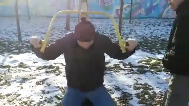 ТРЕНАЖЁР,,МОЩНЫЙ НАЕЗДНИК,,