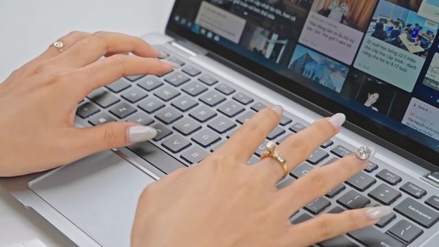 Dell Latitude 7400 2in1: sự kết hợp tinh tế giữa laptop và máy tính bảng смотреть онлайн