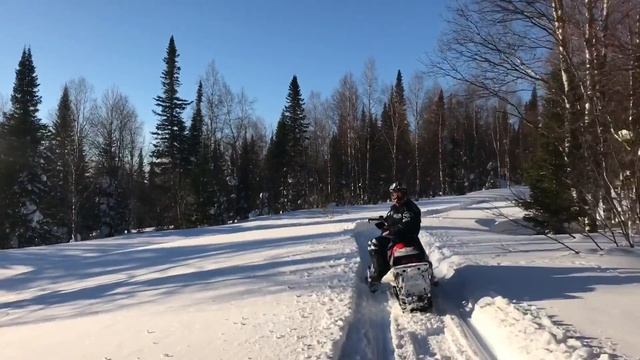 Путешествие на снегоходах на приют Таскыл-Кантри. смотреть онлайн