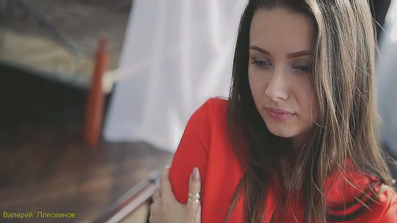 Александр Гуляев (гр.Чернильное Небо) - Девушка-ангел..mp4