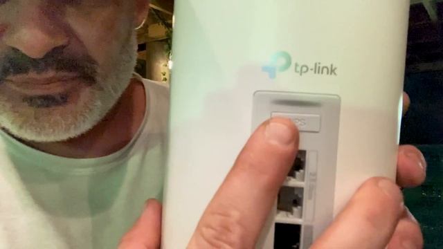 Wifi 7: TP-Link Deco BE 33000 Unboxing, setup and initial review. Future Proof? смотреть онлайн