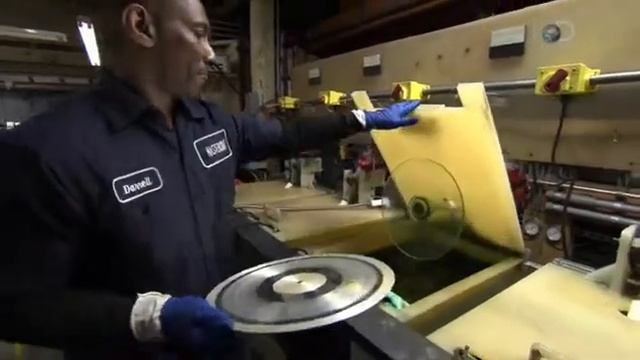 Виниловые пластинки – Из чего это сделано? (Как это сделано?) ? смотреть онлайн