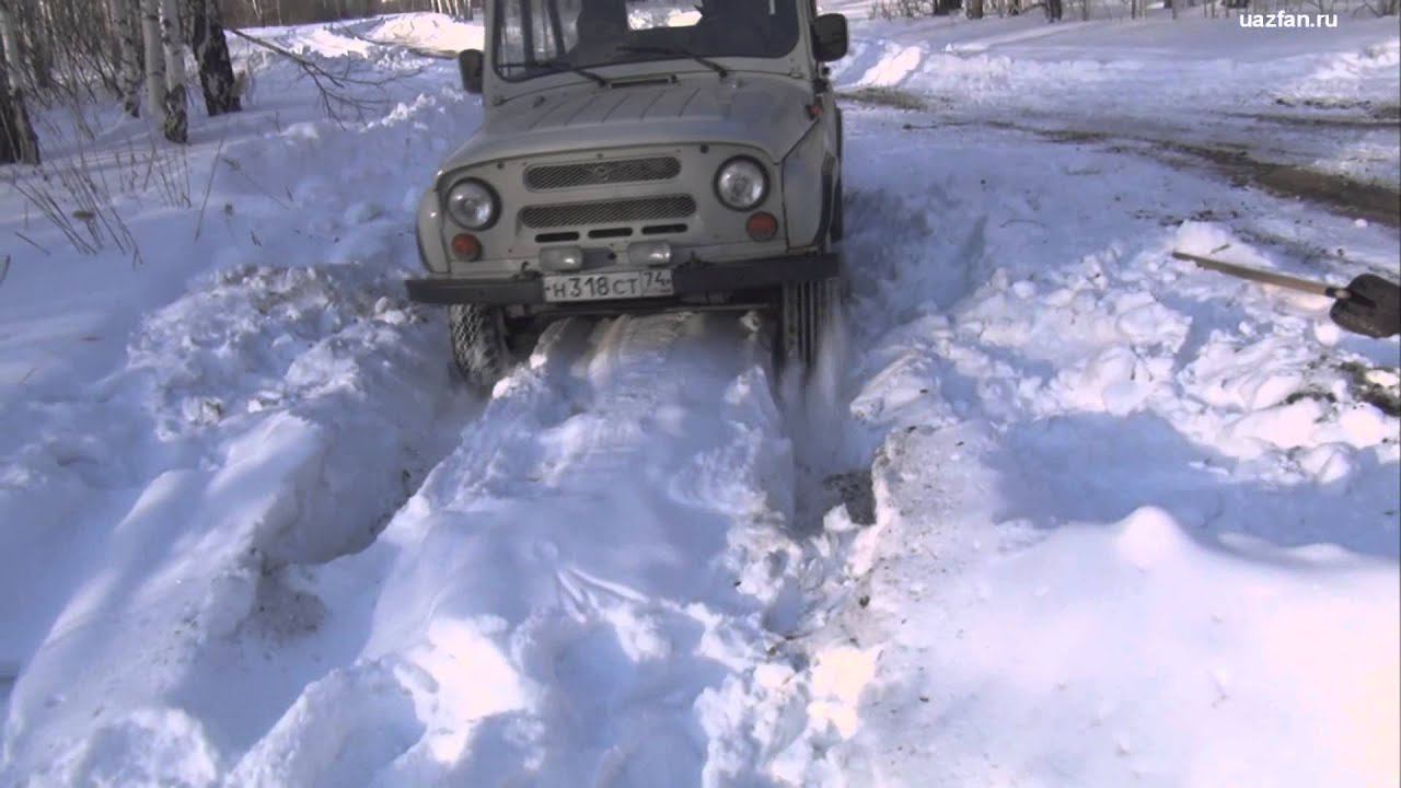 Особенности вождения зимой. Метод раскачки. смотреть онлайн