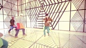 ДРОЧИТ ПРАВАЯ РУКА ДРОЧИТ ЛЕВАЯ РУКА \(@:@)/