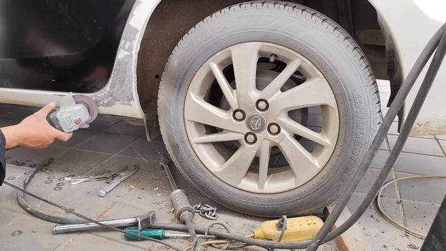 Toyota Levin Large Area Accident Repair" смотреть онлайн